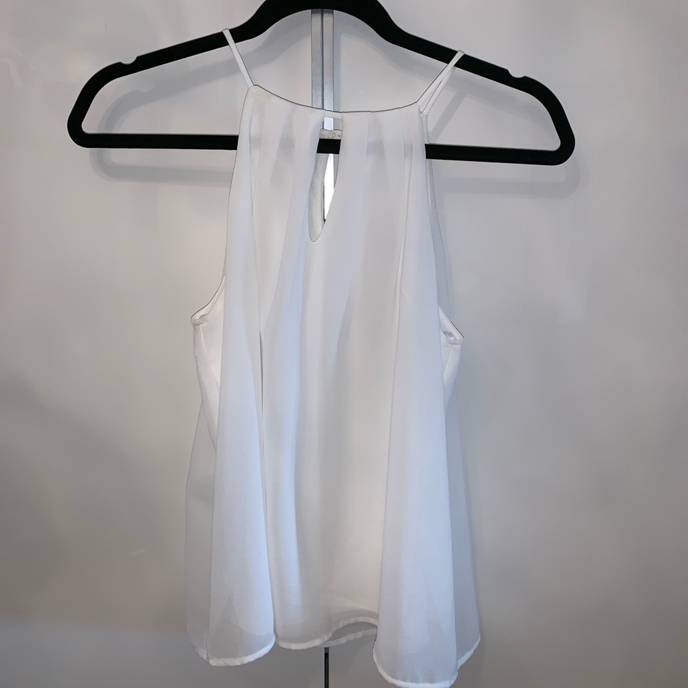 🆕 White Elegant Chiffon Blouse (NEVER WORN!)